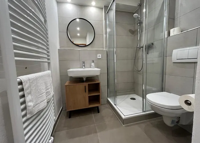 شقة Cozy For 2 Near Train Station Mering